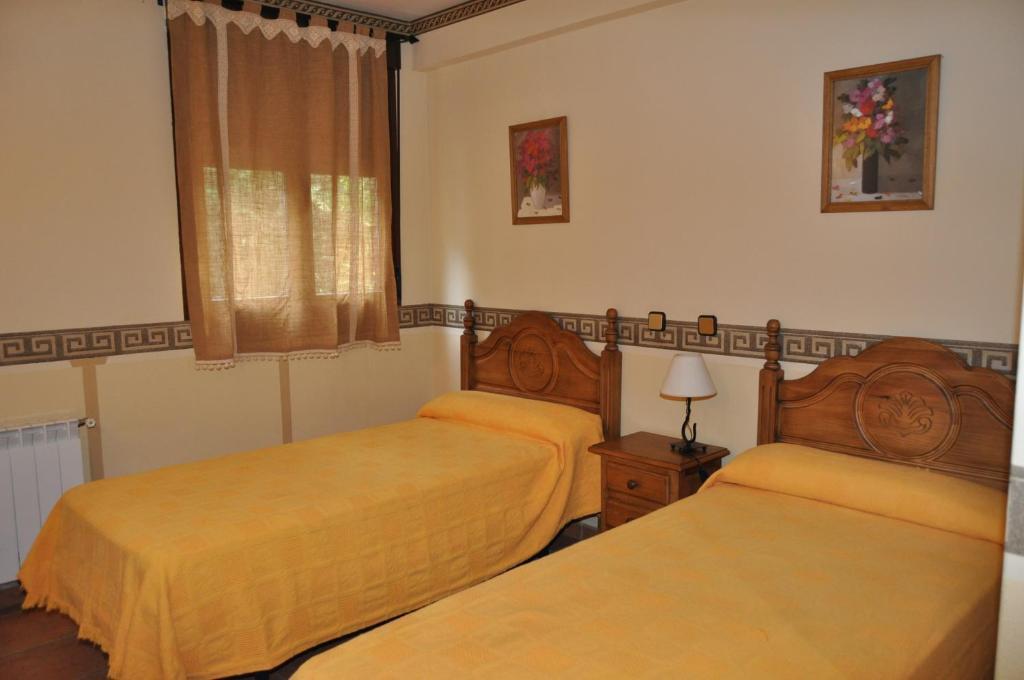 Double or Twin Room with Balcony,30325949:JPEG